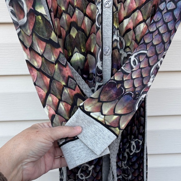 Custo Barcelona Ladies Multicolor Scaled Long Sleeve Button Cardigan-S - Picture 5 of 7